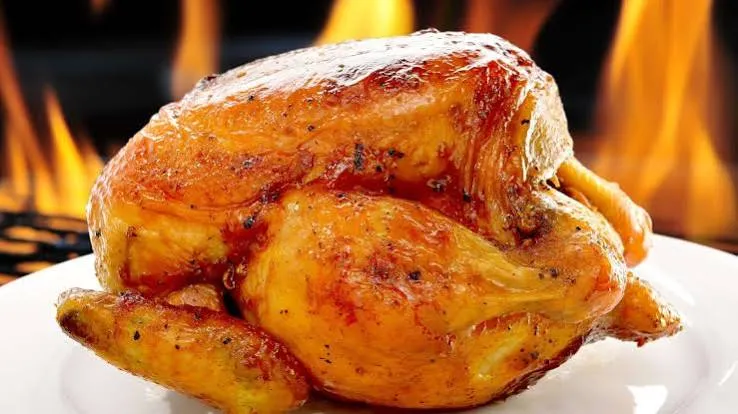Poulet grillé entier